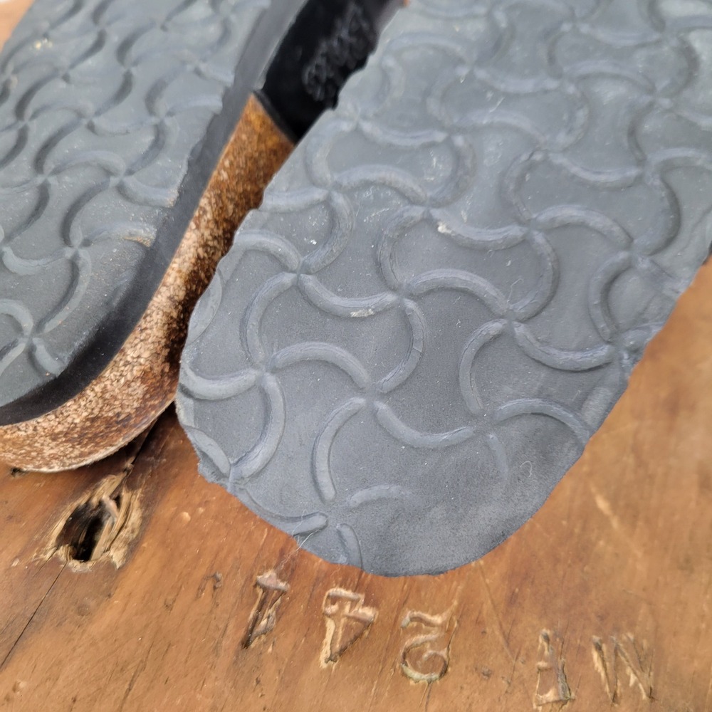 Birki's Birkenstock Mary Jane Clogs Womens 39 L8 Black Patent FLAW PLS READ - Picture 8 of 8